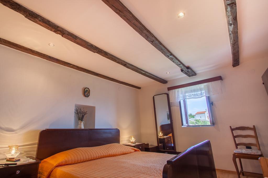 Apartment Vidovici Martinšćica Eksteriør bilde